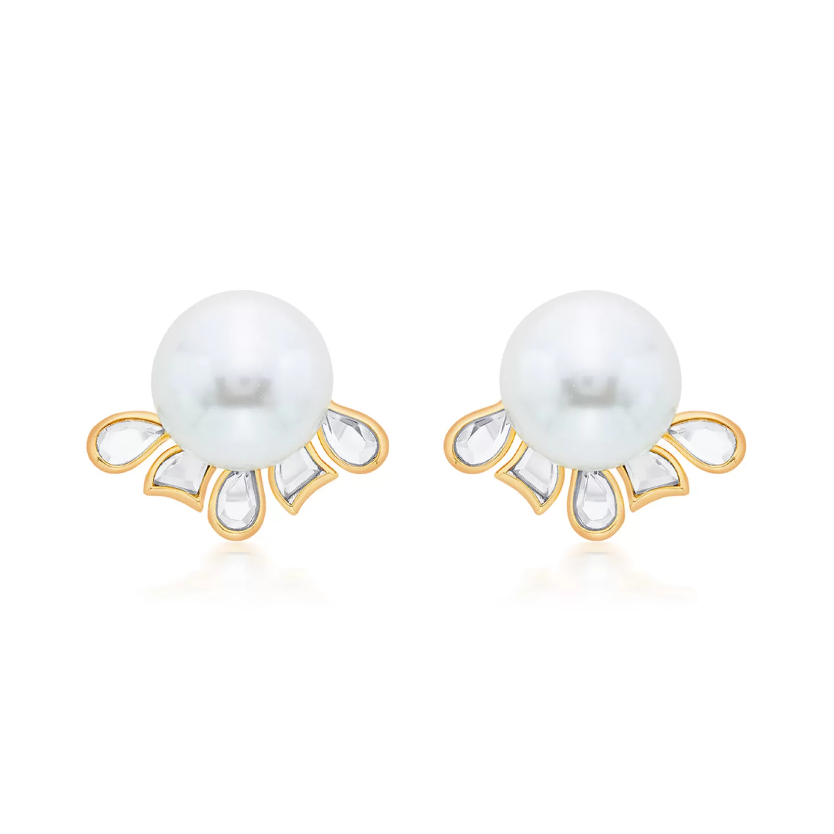 Earrings*Isharya Amara Pearl Flower Earrings White