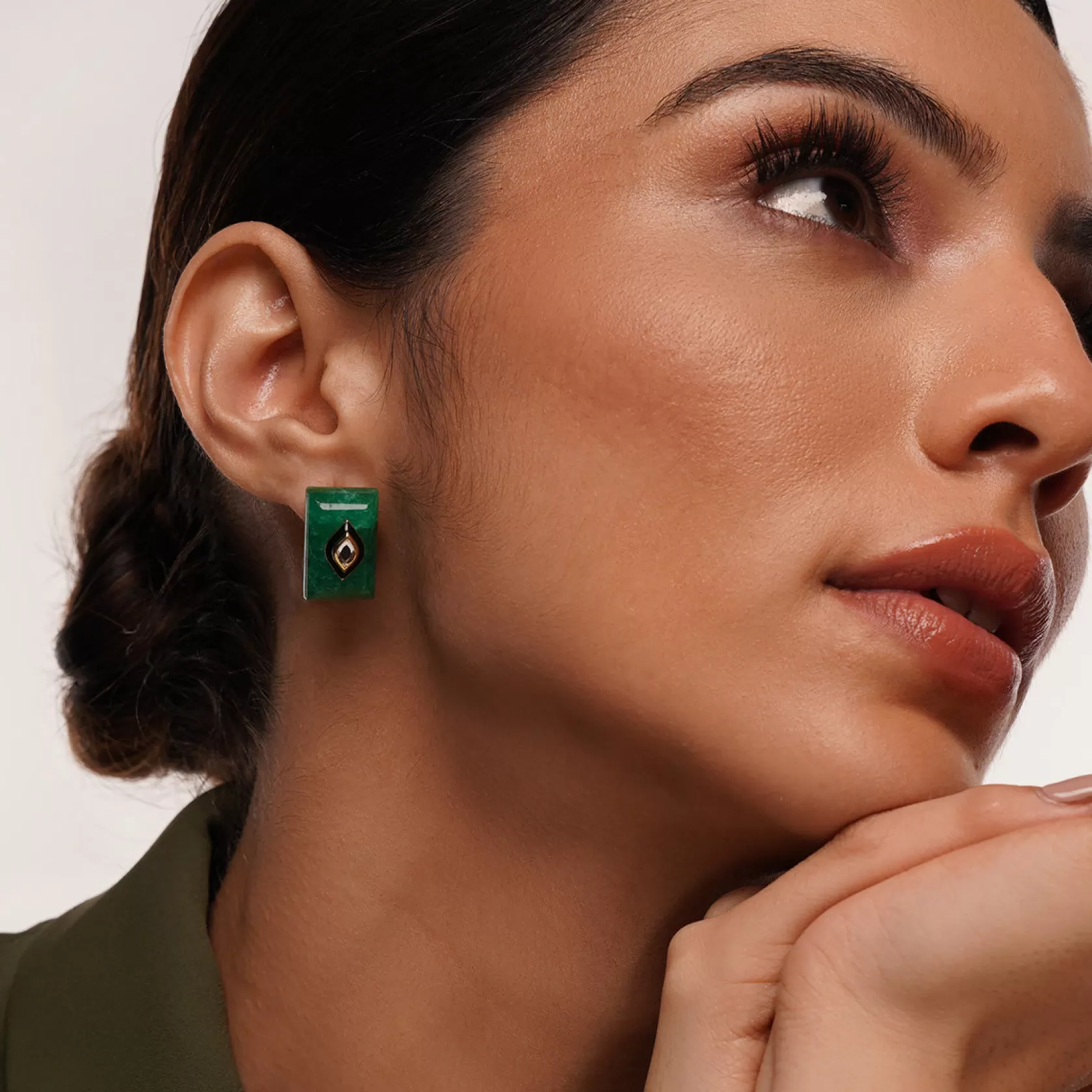 Earrings*Isharya Begum Haute Ever Baroque Studs Green