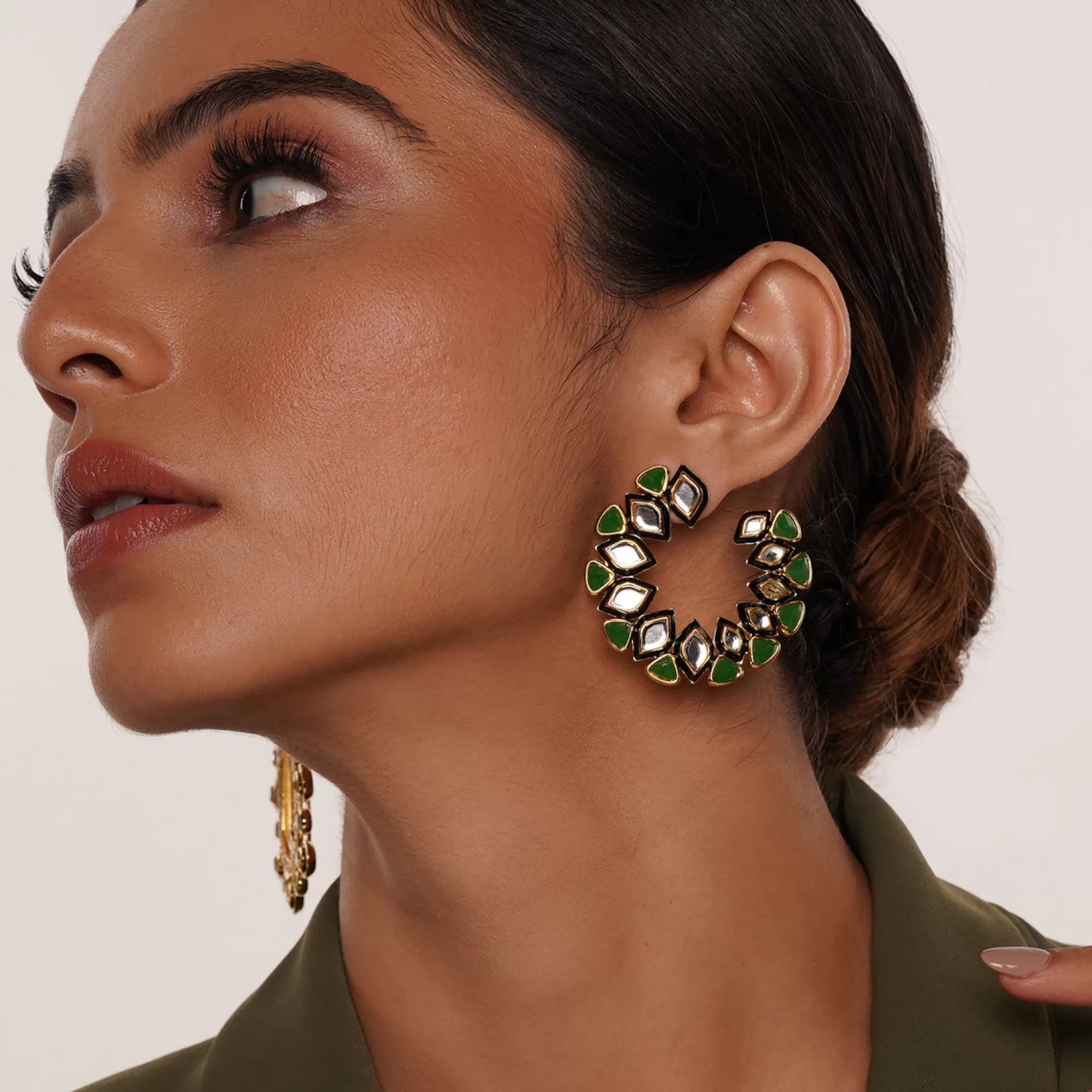 Earrings*Isharya Begum Haute Ever Orange Peel Earrings Green