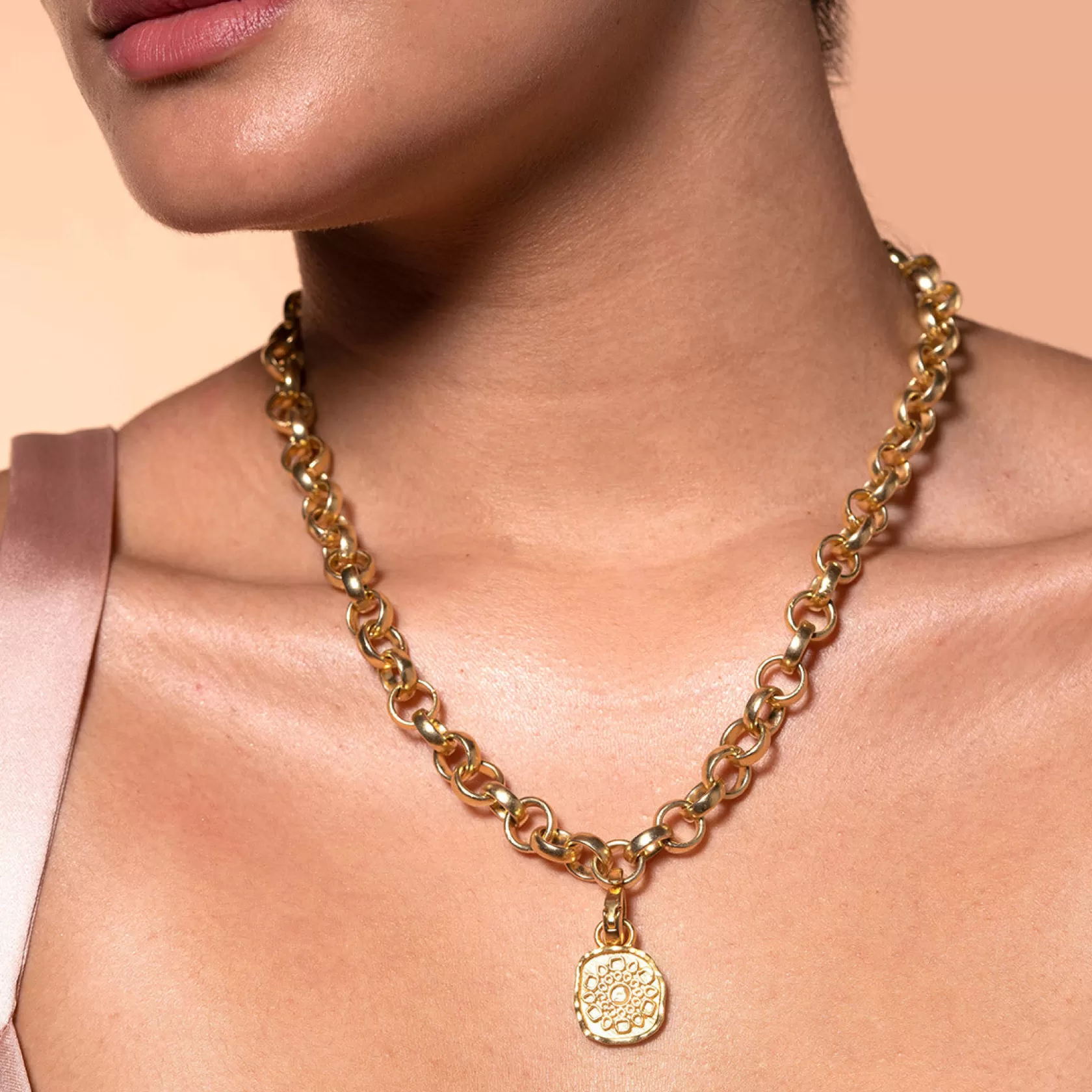 Necklace*Isharya Elements Short Link Necklace Gold