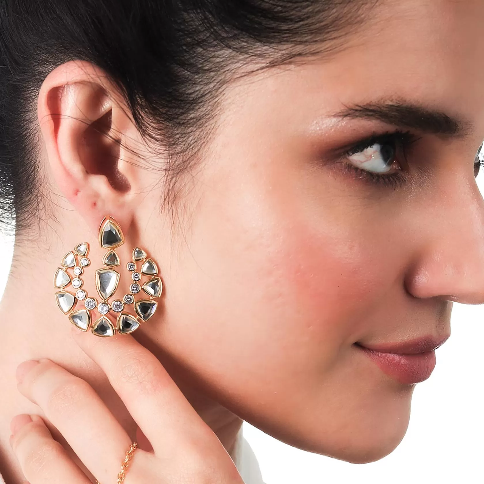 Earrings*Isharya Inayat Shimmering Mirror Drop Earrings Gold