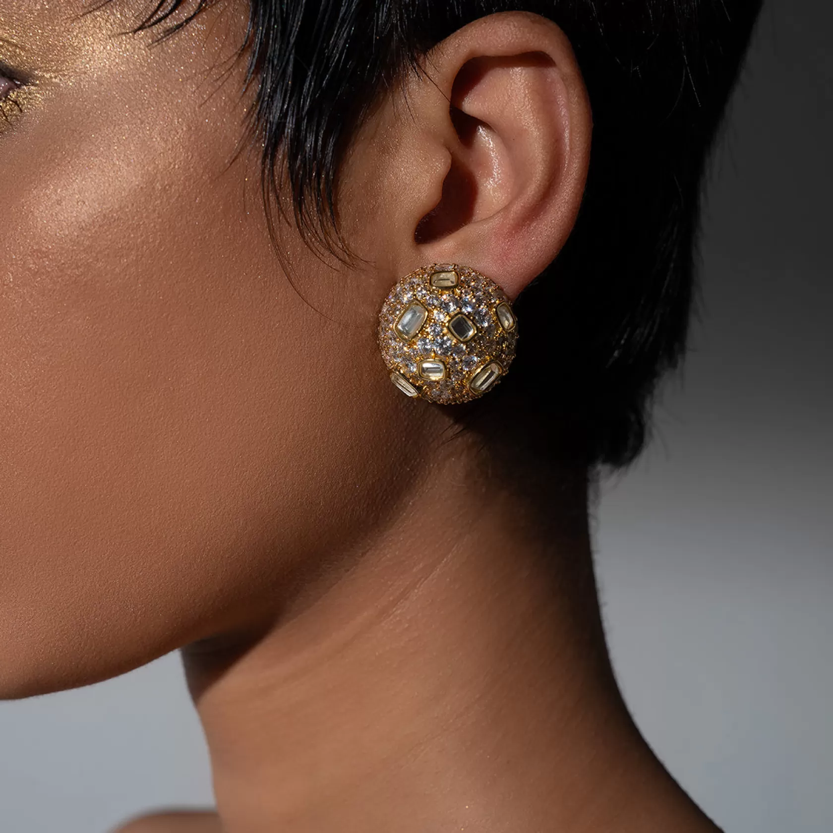 Earrings*Isharya Stan Baroque Stud Earrings Gold