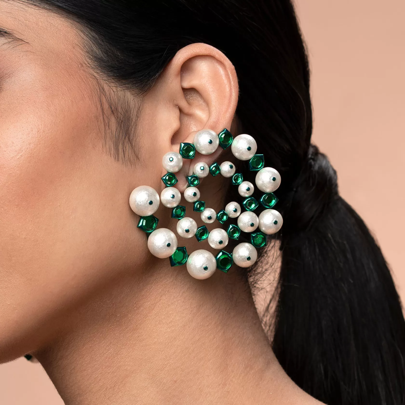 Earrings*Isharya Zeenat Pearl Swirl Earrings Green